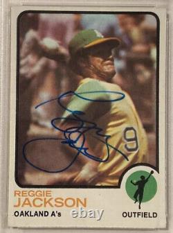 1973 Topps REGGIE JACKSON Signed Autographed Baseball Card PSADNA #255 Athletics