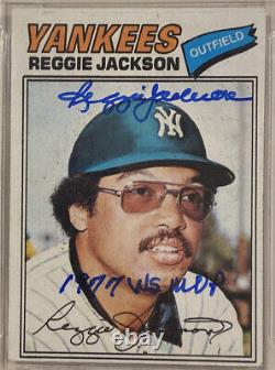 1977 Topps REGGIE JACKSON Signed Baseball Card #10 Beckett BAS World Series MVP
