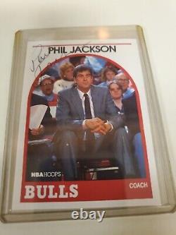 1989-90 NBA Hoops #266 Phil Jackson autographed card (not authenticated)