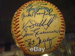 1989 Kansas City Royals Team Signed Baseball George Brett Bo Jackson + 23 Bb