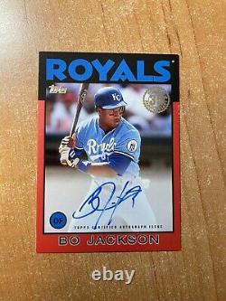 2021 Topps Update Bo Jackson Red 1986 On Card Auto #d 01/25 ROYALS