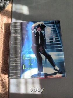 Autographed Signed Book By MICHAEL JACKSON Dancing The Dream King of Pop