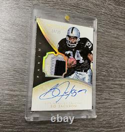 Bo Jackson 2014 Immaculate 3 Color Patch Auto /25 HOF Raiders WOW