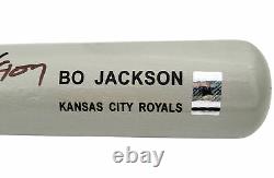 Bo Jackson Autographed Gray Rawlings Bat Kansas City Royals Beckett Qr 202661