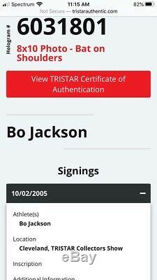 Bo Jackson Bo Knows Bo Autographed 8x10 B&W Photograph. TRISTAR COA