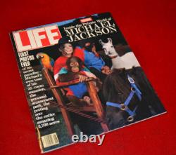 MICHAEL JACKSON AUTOGRAPH Signed RARE Photo, Lighted Frame, UACC RD#228 COA