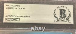 MICHAEL JACKSON Signed CONCERT 8 X 10 PHOTO Beckett Encapsulated (BAS)