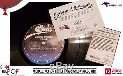 MICHEAL JACKSON THRILLER VINTAGE 1982 VINYL HAND SIGNED + 2 x COA FREE SHIPPING