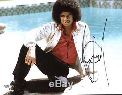 Michael Jackson Authentic Signed 11X14 Photo Autographed PSA/DNA #Y06733
