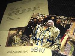 Michael Jackson Hand-Signed Matted Color Photograph ca. 16x12cm AUTOGRAPH withLOA