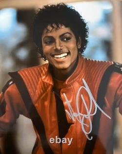 Michael Jackson Signed Photo WithCOA Autograph 8x10 King Of Pop Thriller Beat It