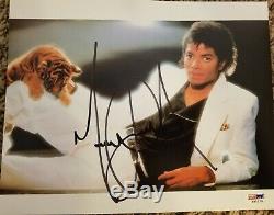 Michael Jackson Signed Thriller 8X10 PSA Authenticated PSA/DNA I91179 Autograph