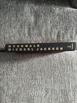 Moon Walk Book autographed by Michael Jackson