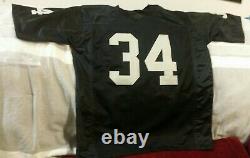 NEW BO JACKSON AUTOGRAPHED RAIDERS JERSEY. BECKETT C. O. A. WithMATCHING STICKER