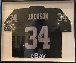 Oakland Raiders Bo Jackson Autographed Signed Framed White Jersey Beckett 130318