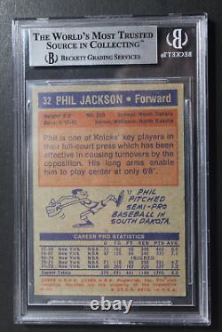 Phil Jackson Signed 1972 Topps #32 ROOKIE Card Autograph Signed BAS Very RARE