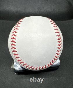 Reggie Jackson Signed AL baseball with 563 HRs inscription JSA Autographed MLB