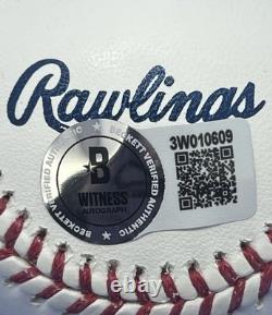 Reggie Jackson Signed Autographed Hall Of Fame Logo Baseball with HOF 93 Beckett