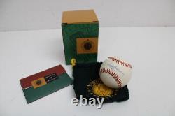 Reggie Jackson Signed Hall Of Fame/Autographed Baseball Upper Deck COA