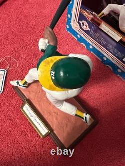 Reggie Jackson Signed Sports Impressions Figurine 740/975 Auto Autographed SI