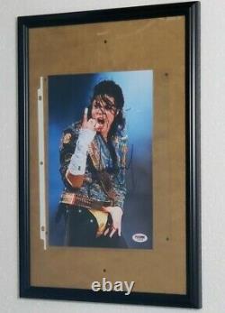 The Gloved One Michael Jackson Signed Photo Moonwalker NO FRAME