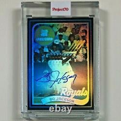 Topps Project70 #337 Bo Jackson by UNDEFEATED Rainbow Foil On-Card Auto #/70